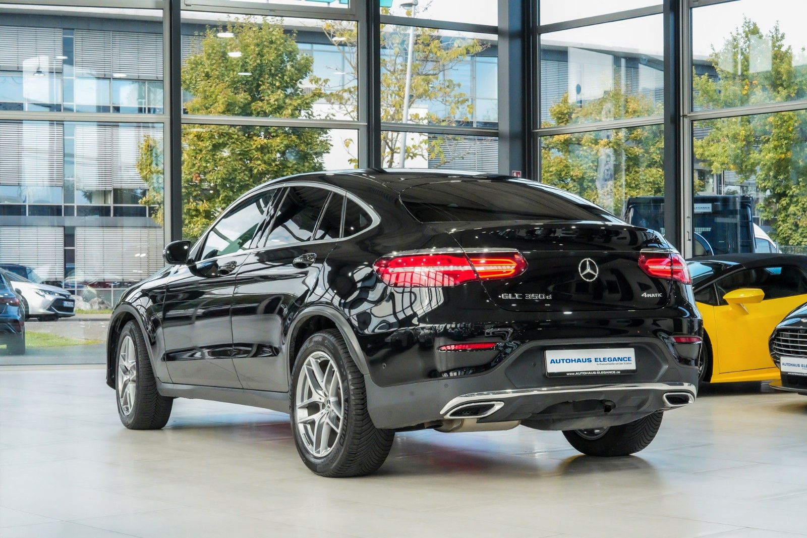 Mercedes-Benz GLC 350 d 4Matic AMG-LINE KAMERA LEDER NAVI AHK foto 3