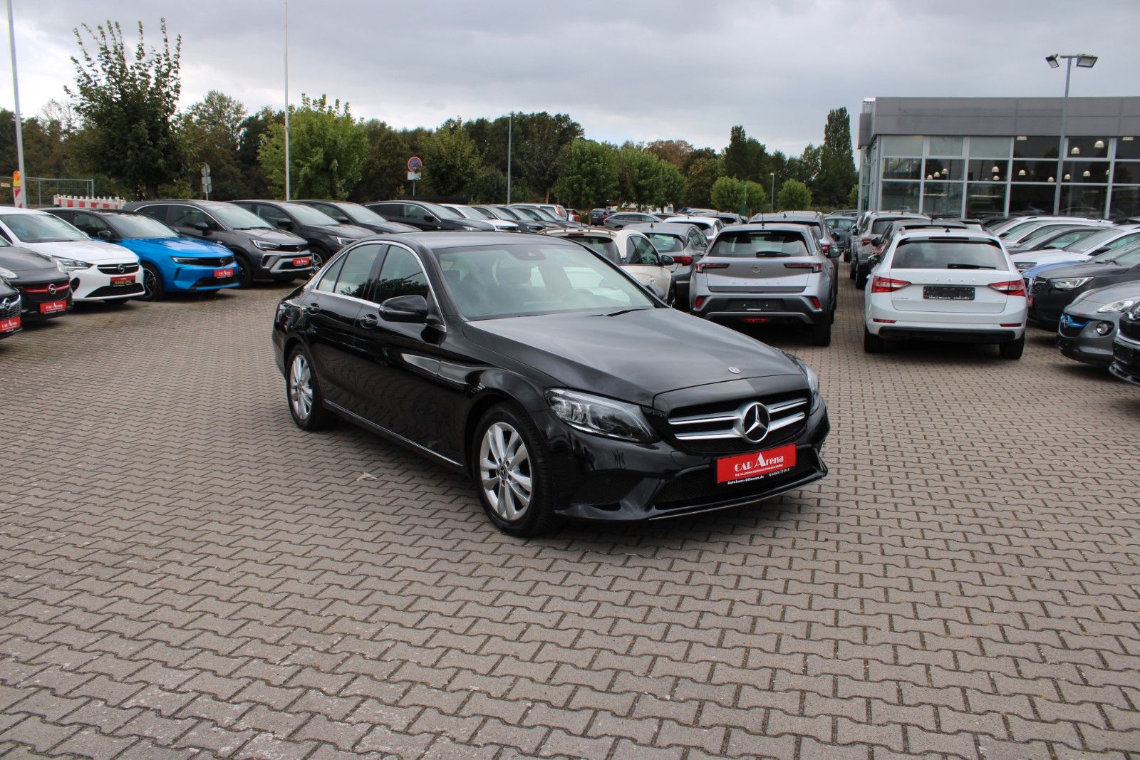 Mercedes-Benz C 220d Limousine Navi SHZ AWR Kamera foto 1