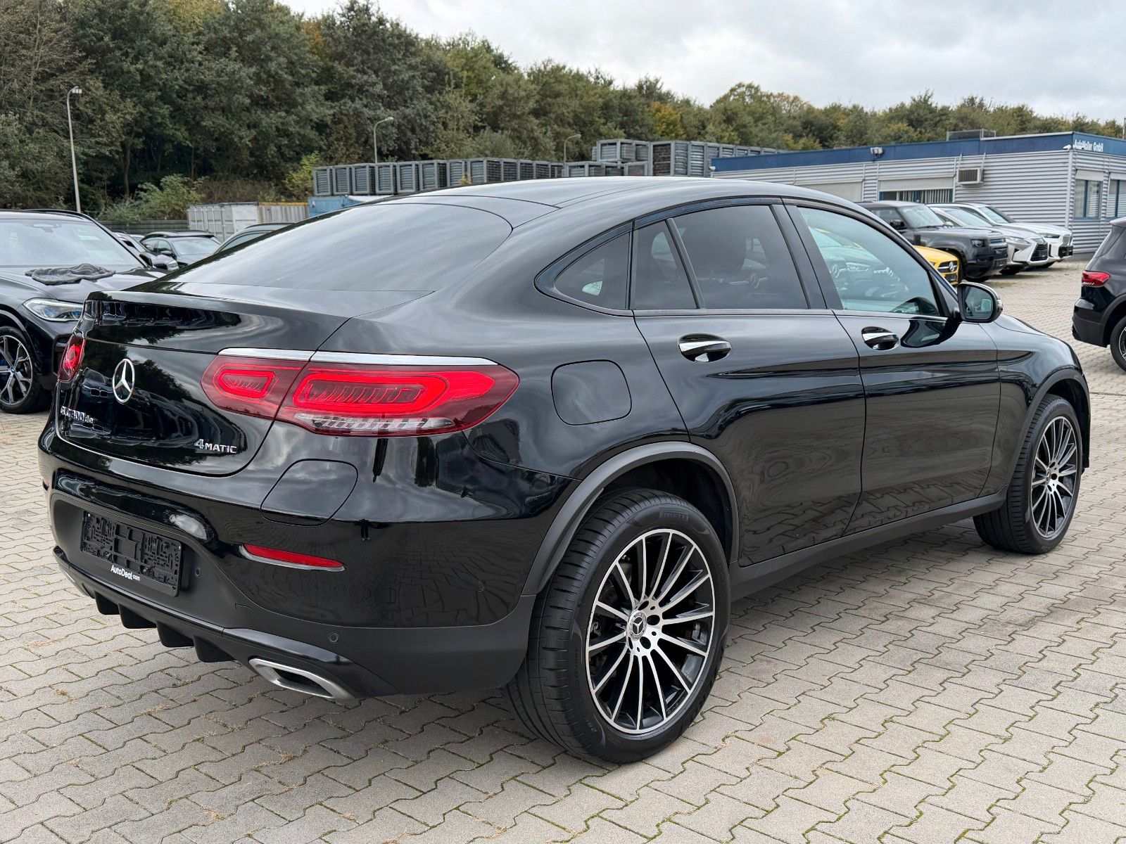 Mercedes-Benz GLC Coupé 300de AMG Line Panoramadach foto 4